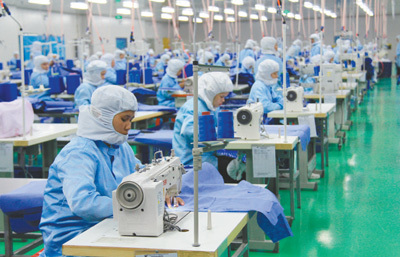 中柬友誼之樹(shù)根深葉茂